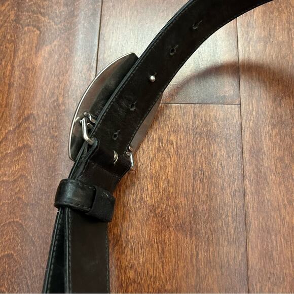 Streets Abound Black Belt with Silver Circle Textured Buckle Made in USA Size 34 - Picture 10 of 14